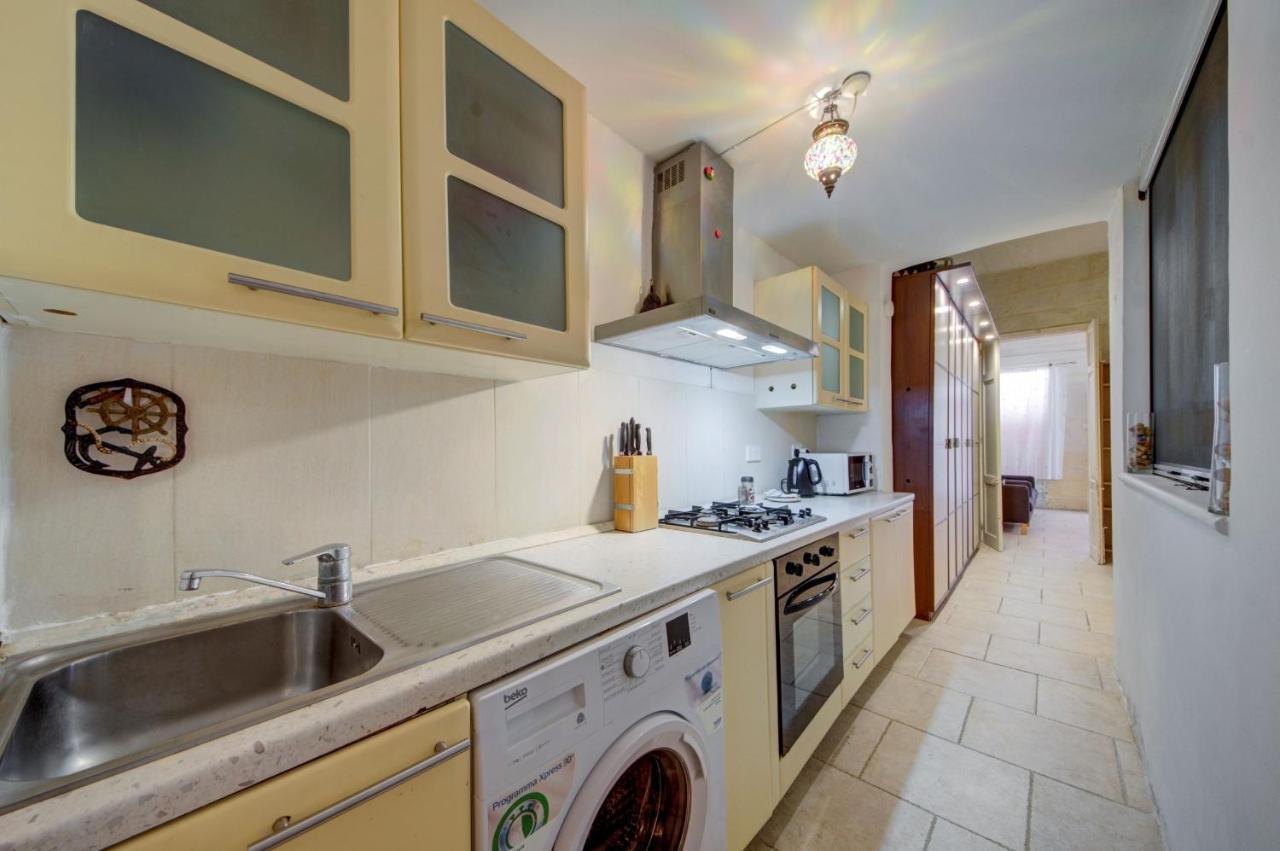 Victory View One Bedroom Apartment فاليتا المظهر الخارجي الصورة